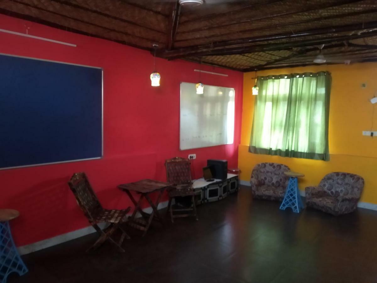 Bunk Hostel Delhi نيودلهي المظهر الخارجي الصورة
